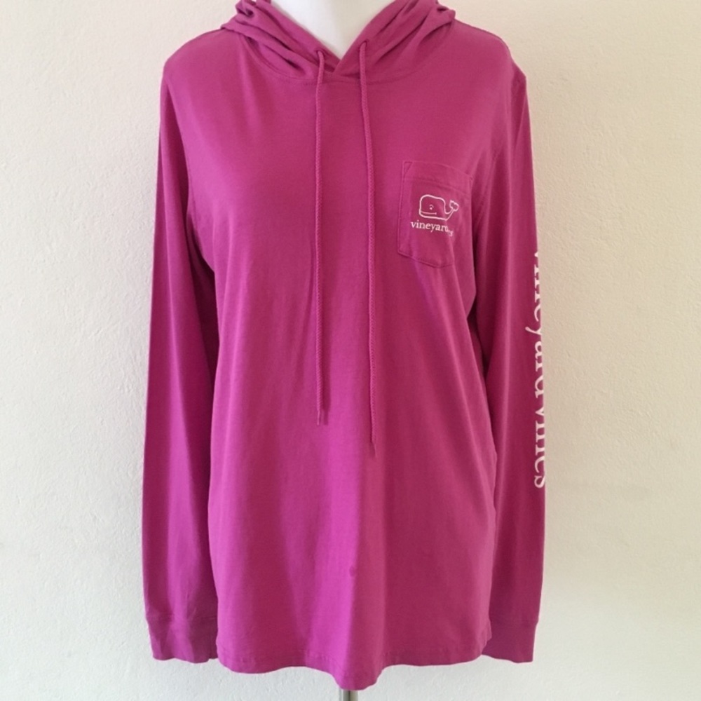 Vineyard Vines hooded shirt